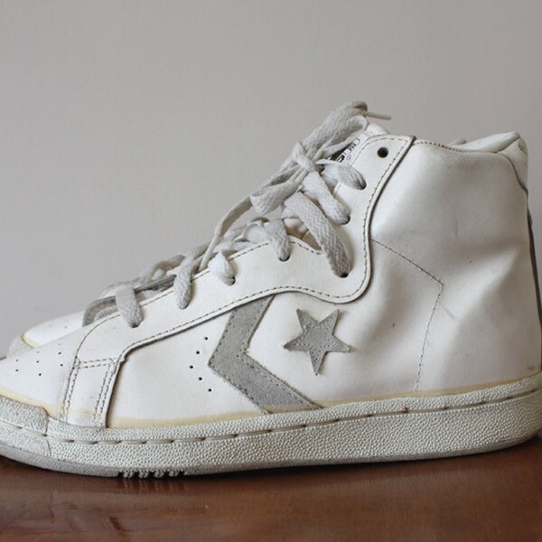 Vintage 1970s White Leather Converse Sneakers Size 37