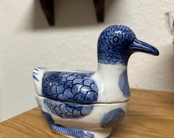 ヴィンテージ陶器製アヒルの置物：レトロな青と白の装飾 - Etsy 日本