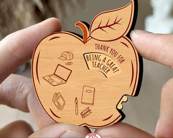 Personalisierte Lehrer Apfel Wertschätzung Danke Laser Cut Datei, Schulverzierung, Glowforge bereit, apfelförmige Lehrer Geschenk SVG
