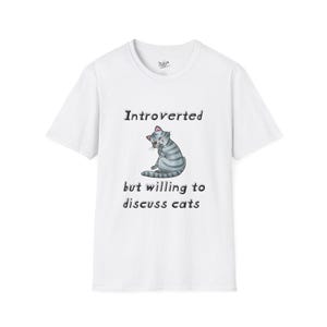 T-shirt introverti pour amoureux des chats, t-shirt graphique drôle de chat, cadeau pour les amateurs de chats, chemise souple unisexe, vêtements pour amoureux des animaux
