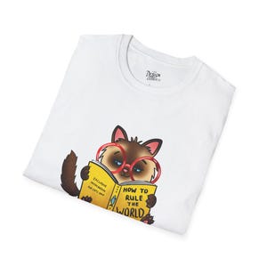 Camiseta divertida de gato leyendo / Cómo dominar el mundo, linda camiseta de gato nerd para amantes de los gatos, camiseta de animales, regalo de cumpleaños, amante de las mascotas
