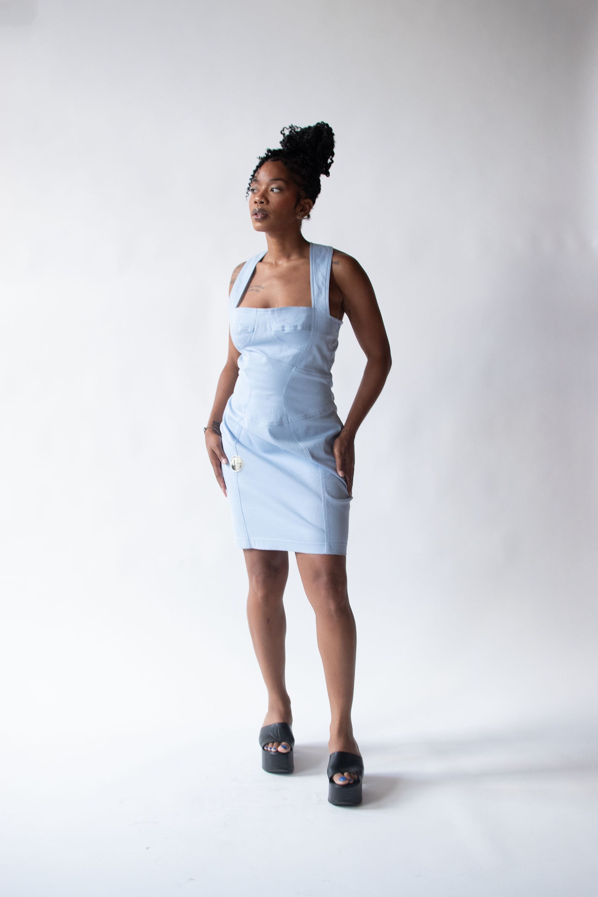 navy midi dress bodycon GIGI Blue One Shoulder Sitewide-percentage-50 A blue party dress A-Line High Neck Tulle Size:US 00 (XXS)