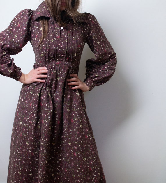 Vintage 1970s Floral Print Dress | Laura Ashely