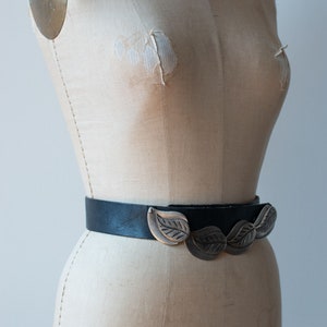 Black Leather Leaf Belt Calderon image 3