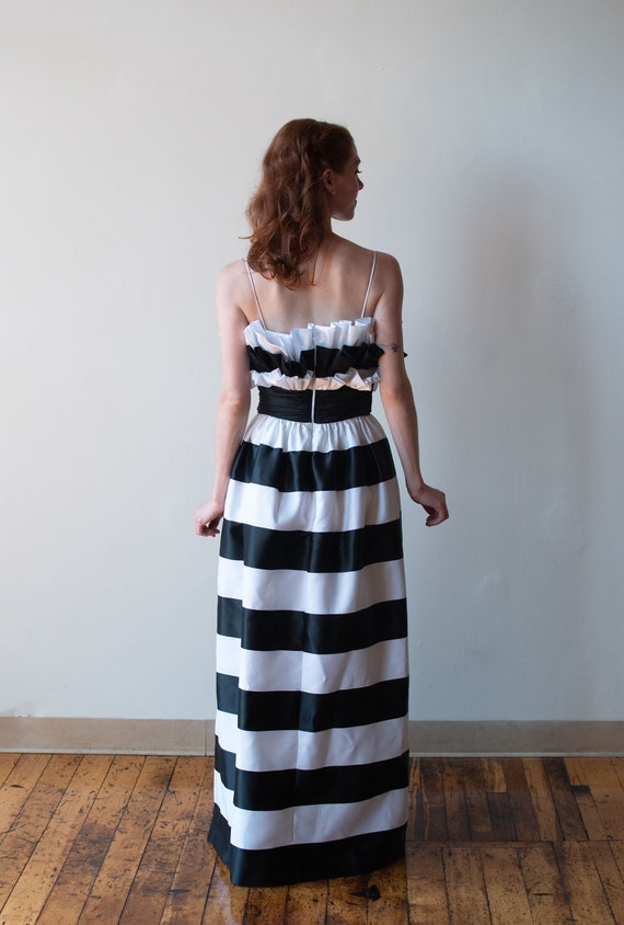 1980s Black & White Striped Dress - image 4