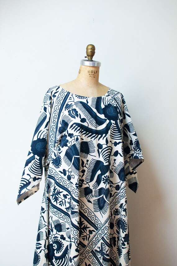 1960s Bird Print Caftan / 60s 70s Angel Sleeve Dre