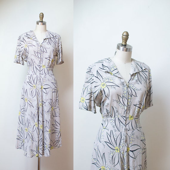 1940s Gray Floral Print Dress