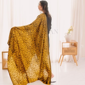 Fine Silk Kani Shawl – Large Soft Pashmina Wrap for Her, Embroidered Cozy Blanket Scarf