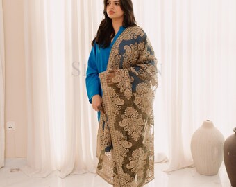 Traditional Bridal Dupatta – Hand Embroidered Net Wrap with Intricate Threadwork, for Festive Celebrations & Gifts