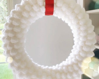 Crochet Pattern: Bobbleberry Wreath - by Luluslittleshop