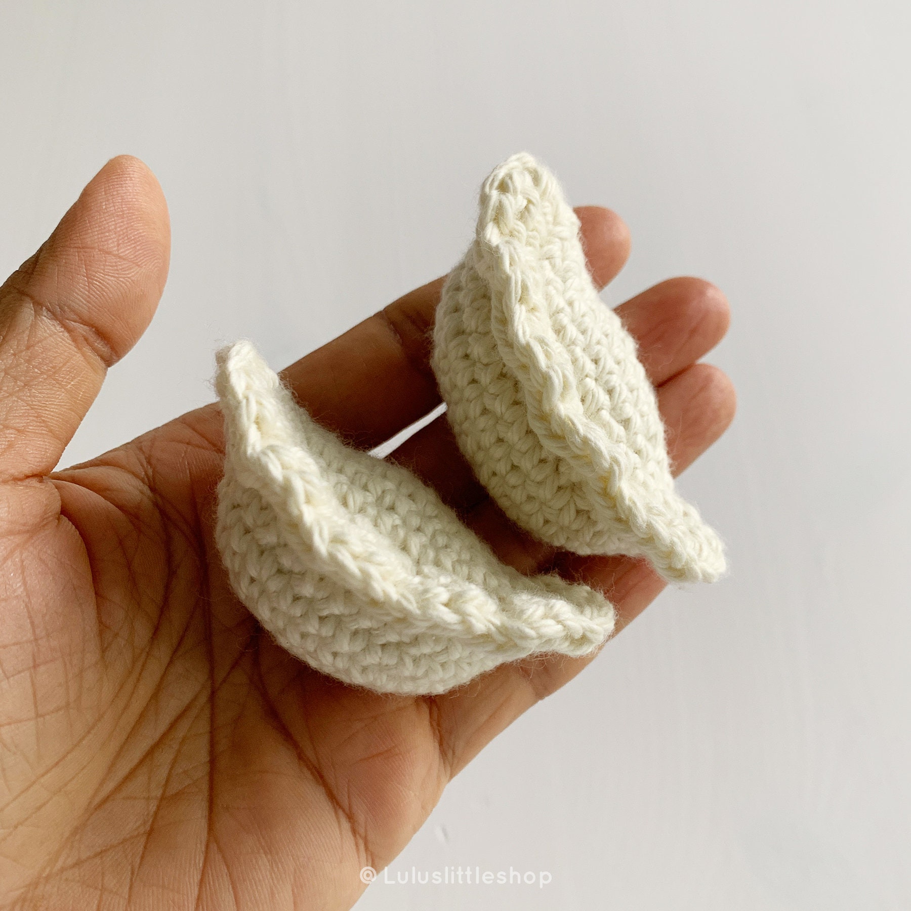 UPDATED Crochet Pattern: Apples 2 Sizes by Luluslittleshop 