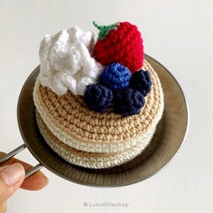 Crochet Pattern: Strawberry Pancake - by Luluslittleshop