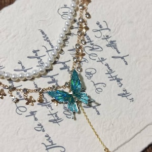 Butterfly Resin necklace, 【Aurora Flutter】， Dainty Pendant Necklace, Resin necklace, Fairy Wing necklace ,Handcrafted Artwork ,gift for her