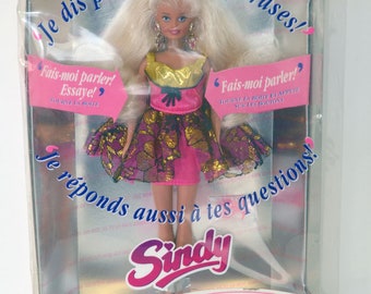 Seltene Vintage Deutsch-Französisch-Spanisch TALKING SINDY HASBRO Pedigree Doll Französisch sprechende Puppe Je dis plus de 1000 Sätze Sagt über 1000 Sätze mib