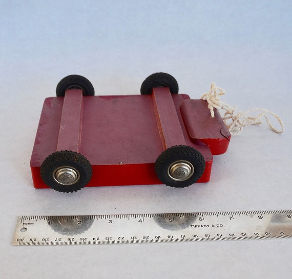 Vagón de juguete de madera suizo antiguo, estilizado, de los años 40 y 50,  con plataforma plana, hecho a mano, juguetes creativos, diseño moderno de