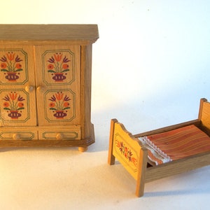 1940s/50s Vintage DORA KUHN Doll&#39;s Antique House Rustic Painted Wood Folkart Folk German Bavarian Bed Crib Bedroom Armoire Cupboard Wardrobe