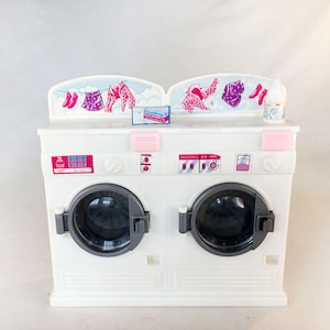 1990s Vintage SUPERSTAR era Europe Mattel BARBIE Doll Exclusive Mid-Century Modern Design Mod Furniture KITCHEN Washing Machine Dryer Pink