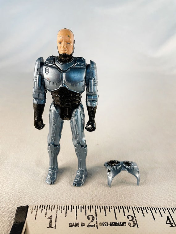 Europe 80s/90s Vintage G.i.joe Actionman ROBOT ROBOCOP