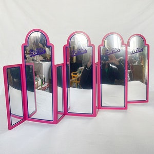 Exhibición de tienda RARA SUPERSTAR BARBIE 1970/80 Auténtica muñeca vintage original con logotipo europeo, panel de espejo de cartón/plástico de 2 caras, nunca usada