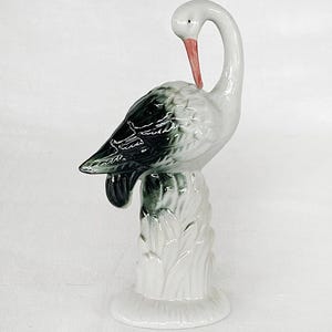 1930/50s JAPAN Vintage Mid-Century Modern Ceramic Flamingo Stork Bird Statuette Hollywood Figurine Camp Kitsch Sunroom FloridaRoom Accessory