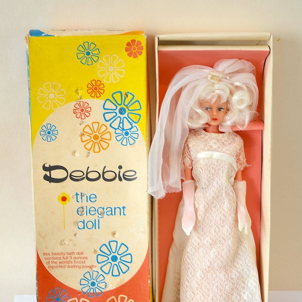 Vintage 1960'S DEBBIE the ELEGANT DOLL Orig.Box Outfit White Hair Bride Era Mego Maddie Mod Uneeda Dollikin Palitoy Action Girl Barbie Clone