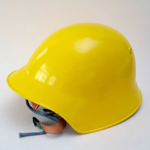 1950s/60s Vintage Mid-Century Modern Design SWISS SAFETY HELMENT Enameled Metal Padded Interior Bright Yellow Chin Straps Never Used No Dent