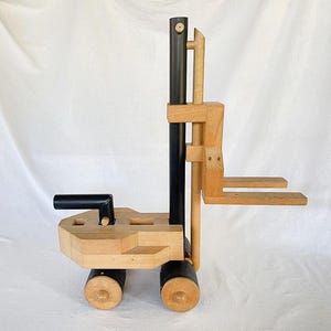 40s Vintage Antique ArtDeco Swiss Wood Toy Car FORK LIFT TRUCK Handmade Creative Playthings Mid-Century Modern Finland Design Antonio Vitali