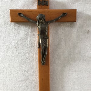 1900 Antique Crucifix Jesus Christ INRI Swiss German Wood Cross Vintage Nativity Créche Baby Jesus Christmas Display Folklore Bible Passion