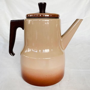 Antique Vintage Europe German 1960s/70s Ombre Shades Cream Caramel Enameled Kettle Coffee Tea Pot Mid-Century Modern Mod Motif Kitchenware