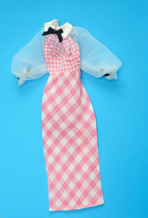 Vintage 1970s-era Superstar Mod Hair Happenin' Quick Curl Barbie Doll  Mattel Fashion Clothes Gingham Checked Long Gown Outfit Presentation