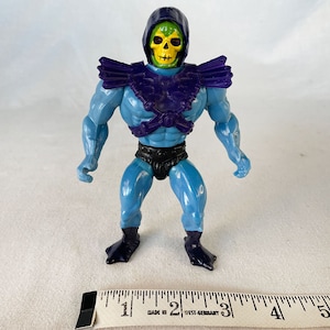 Vintage SKELETOR Iconic Sci-fi European Masters of the Universe Mattel 1982 Motu/He-Man Played Condition Cartoon Movie Action Figure