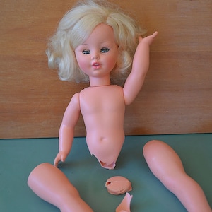 Authentic Vintage Original 1960s FURGA Tre Esse Alta Moda Italian Fashion Haute Couture doll PARTS For PIECES Damaged but head Good etc