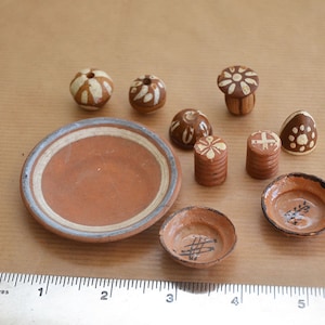 Antique 1890/1900 German DollHouse Doll&#39;s Miniature Puppenhaus Spielzug Waltershausen Gottschalk Grocery Store Shop Food Bread Cake Dishes