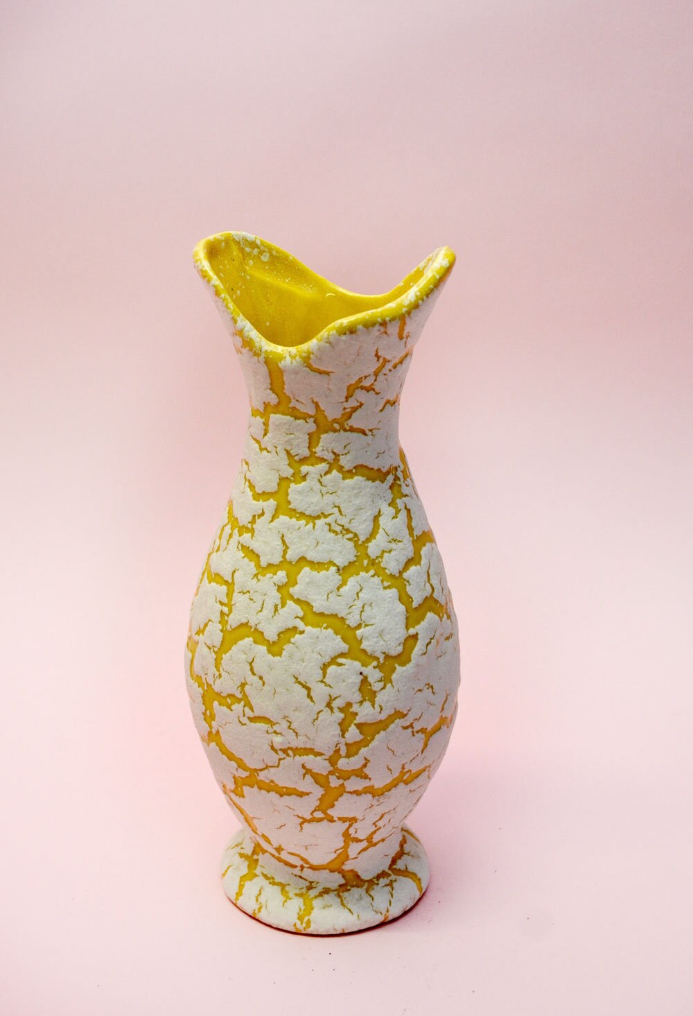 Handmade 1950S-60S Vintage Mid-Century Modern French Vallauris-Like Biomorphic Glass Yellow White Tall Vase Design Fat Lava "Cyclops"-style