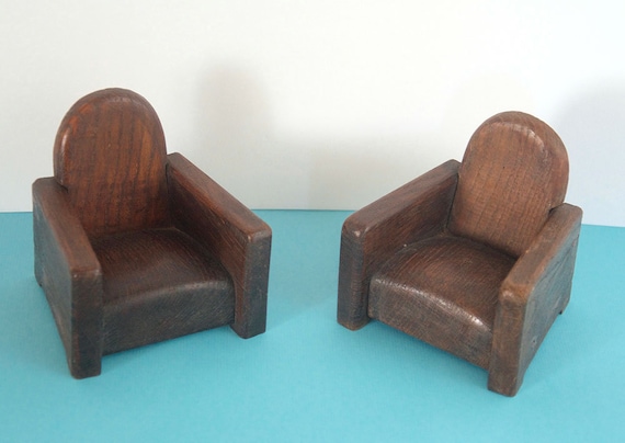 UNIQUE Folk Art 1920s Vintage Antique Doll House Slightly Larger