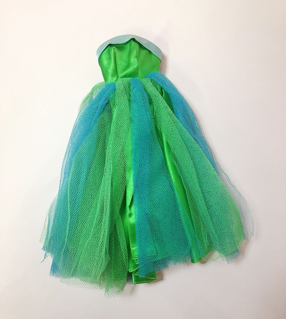 1960s Original Vintage BARBIE Doll #951 "senior Prom" Green Aqua Blue Turquoise Satin Tulle Gown Dress 1963-64 Outfit Nice Played With Cond. - Etsy 1960s Original Vintage BARBIE Doll #951 "senior Prom" Green Aqua Blue Turquoise Satin Tulle Gown Dress 1963-64 Outfit Nice Played With Cond. - Etsy