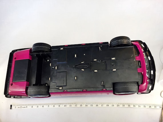 1970/1980s 1994 Superstar Barbie Doll Mattel Vintage Red JAGUAR