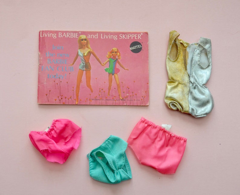 1960s Vintage Clothes Classic Doll Fashion Barbie Mattel Baby Boom Era Mod Model No.1116 Living Barbie Doll SilverGold SWIMSUIT /& Booklet