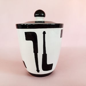 Design Designer Porcelain Vintage Antique Pipe European Austrian Tobacciana Tobacco Cigar Cigarette 1950s/60s Modernistic Mid-Century Modern