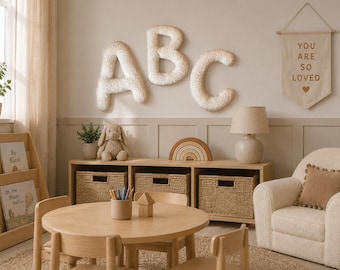 Bouclé Alphabet EINZELWandbuchstaben - Neutrales Kinderzimmerdekor - Weiche Textur A-Z Buchstaben - Montessori Spielzimmer Wandkunst - 2 Größen erhältlich