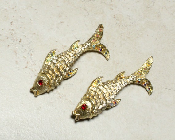 Rhinestone Koi Fish Scatter Pins Set of Two Gold … - image 1