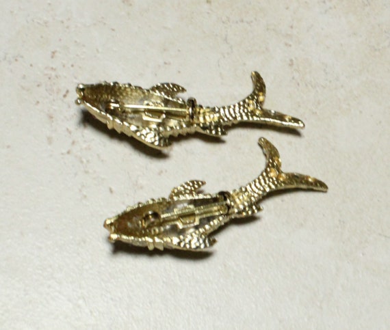 Rhinestone Koi Fish Scatter Pins Set of Two Gold … - image 4