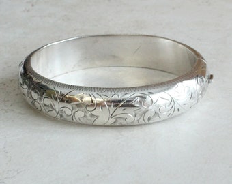 Hand Engraved Bangle Bracelet 950 Silver Sterling Oval Rounded 7 Inch Vintage