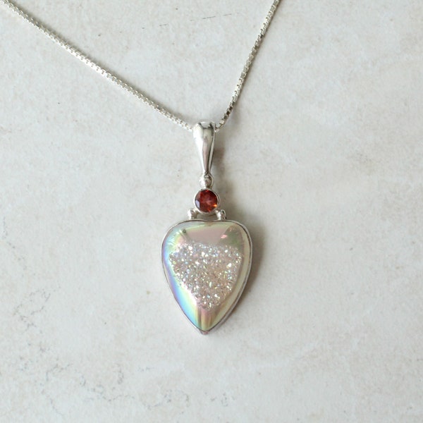 Sajen Heart Pendant Necklace Red Spinel White Titanium Druzy Drusy Vintage