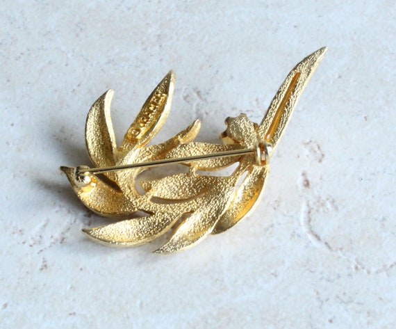 Kramer Multi Leaf Brooch Pin with Pearl and Rhine… - image 4