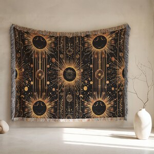 Celestial Planets Woven Cotton Blanket: Golden Galaxy Throw, Home Decor