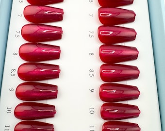 Uñas postizas de ojo de gato carmesí – Acrílico suave de lujo en rojo ataúd