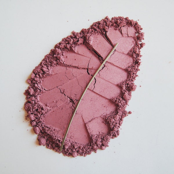 Plum Berry - Pure and Natural Mineral Eye Shadow