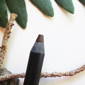 Roasted Coffee Natural Mineral Eye Liner Pencil imagem 2