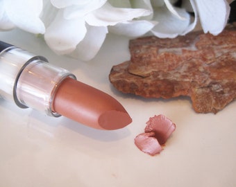 Lotus - Natural Mineral Lipstick